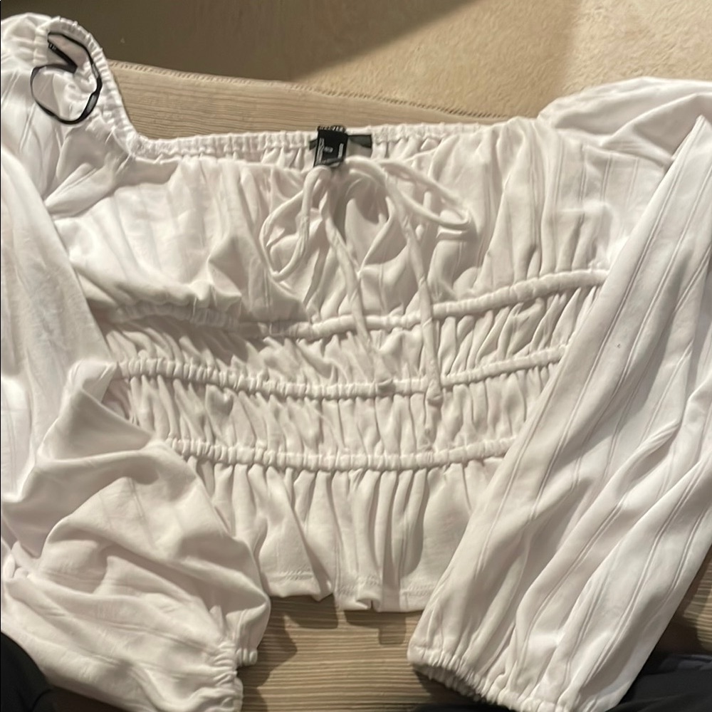 Elegant White Ruched Women's Top